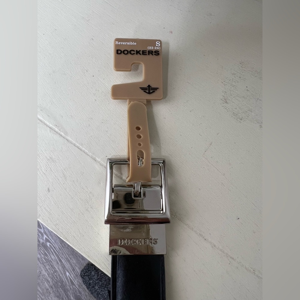 Brand New-Youth Dockers Reversible Belt